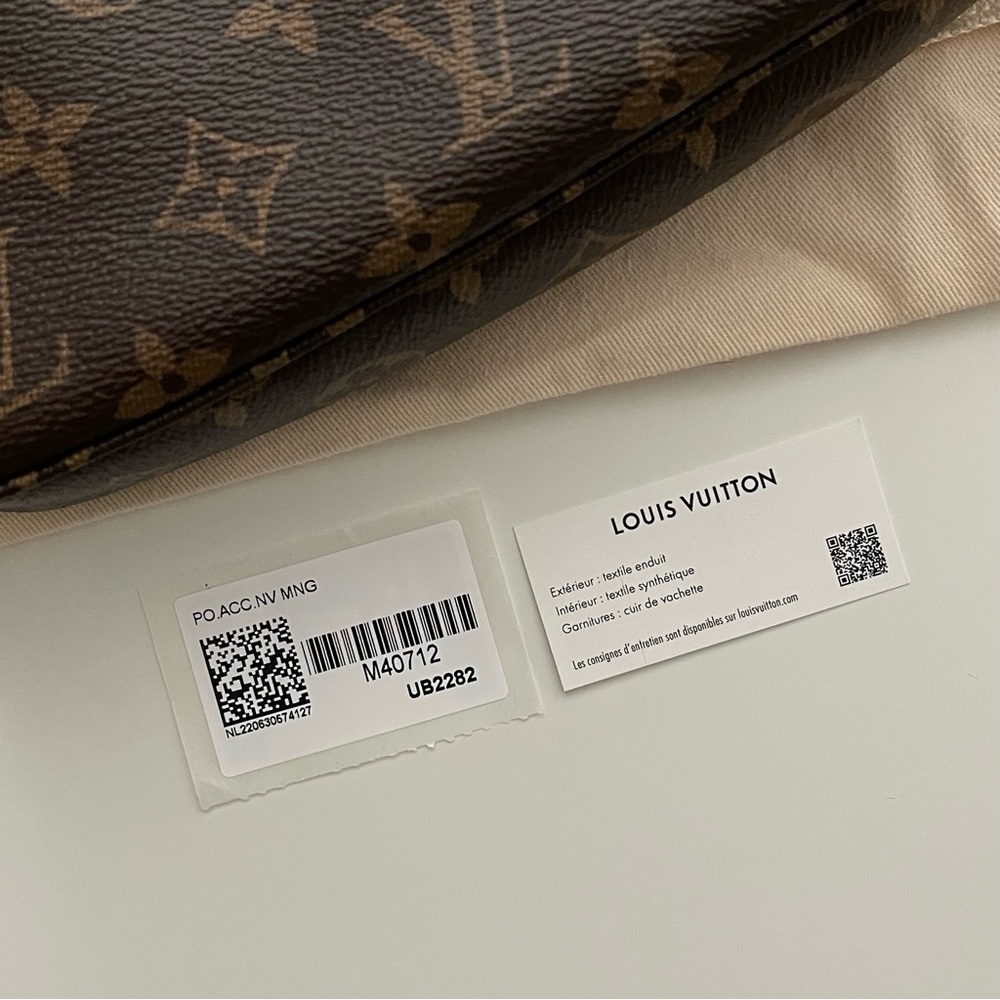 Louis Vuitton Pochette Accessoires M40712 - Picture 4 of 7